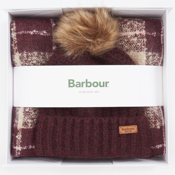 NWT Saltburn Beanie & Tartan Scarf Gift Set - Picture 1 of 7